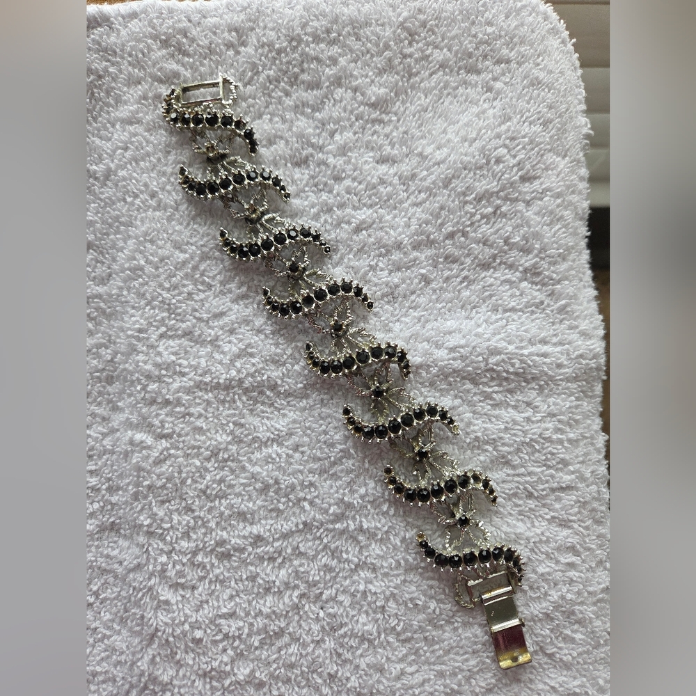 Elegant Black and Silver Bracelet Vintage Piece From 1960's! Unique Gift.